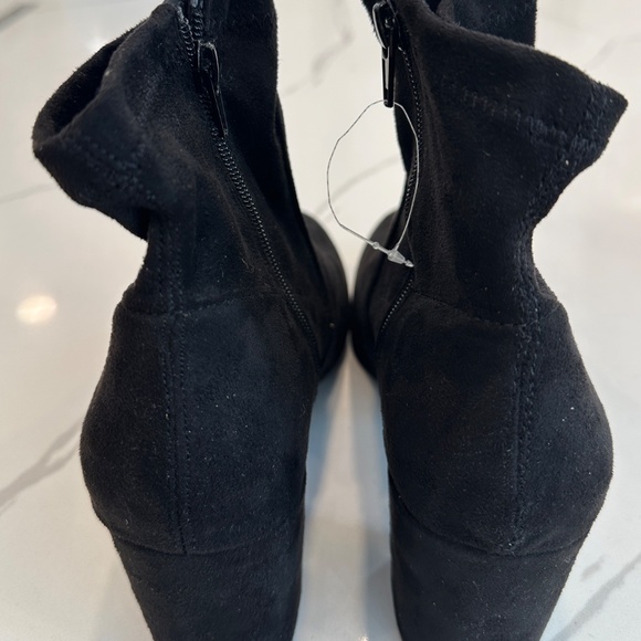 Womens Ankle High Heel Bootie faux suede fabric Chunky Boot Black Zip 10 NEW - Picture 6 of 8